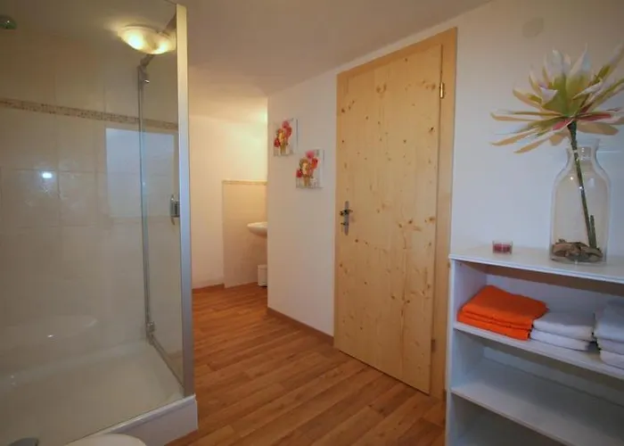 Knotzenlehen Gasthuis 3*